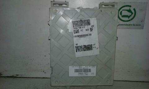 Foto 3ª: Caja Reles Fusibles Ford Transit 1.6 TDCI CAT 95CV 70KW [TZGA] (2015)