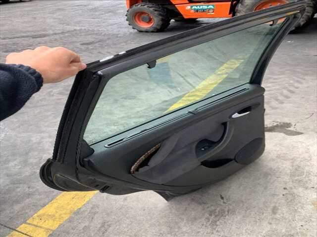 Foto 2ª: Puerta Trasera Izquierda Seat Altea 2.0 TDI 140CV [BKD] (2010)