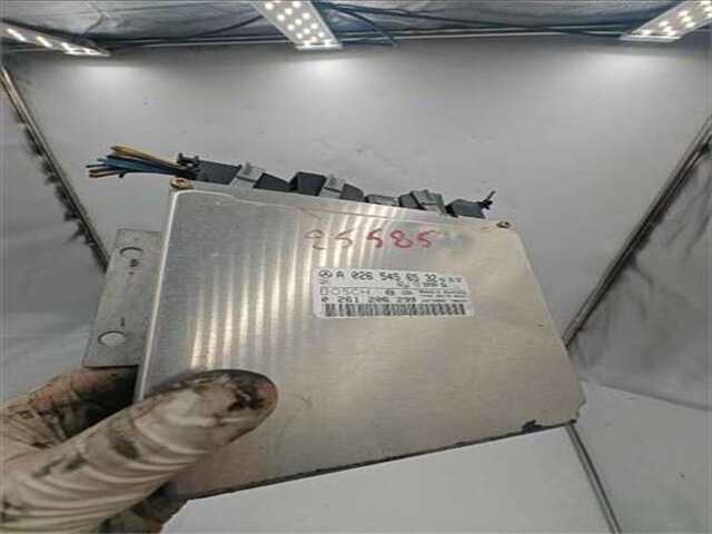 Foto 3ª: Centralita Motor ECU Mercedes Clase S 220 3.2 320 (220.065) [3.2 LTR. - 165 KW V6 18V CAT]