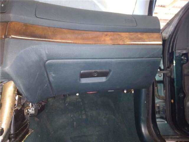 Foto 3ª: Salpicadero Bmw Serie 5 518 2.5 523I [2.5 LTR. - 125 KW 24V CAT] [M52 B25 (25 6 S3)]