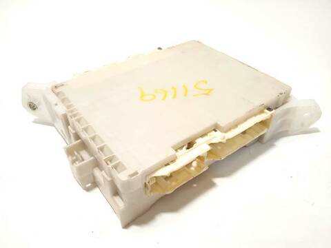 Foto 3ª: Caja Reles Fusibles Toyota GT86 2.0 G 200CV 147KW SPORT [FA20] (2016)