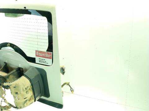 Foto 2ª: Portón Mitsubishi Montero 3.2 DI-D 4WD V98W V88W) [4M41] (2006)