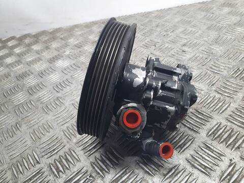 Foto 2ª: Bomba de Direccion Volkswagen Crafter CAJA CERRADA 35 109CV 80KW [BJK] (2008)