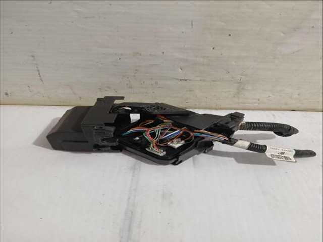 Foto 2ª: Caja Reles Fusibles Nissan Micra 1.5 DCI 90CV [K9K 628] (2016)