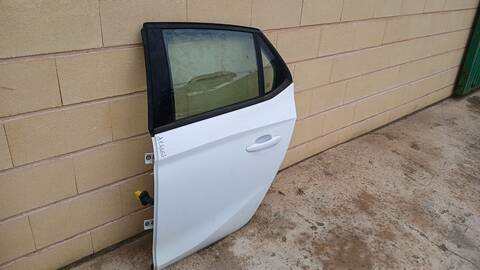 Foto 3ª: Puerta Trasera Derecha Opel Corsa GS 101CV 74KW [HN05] (2023)