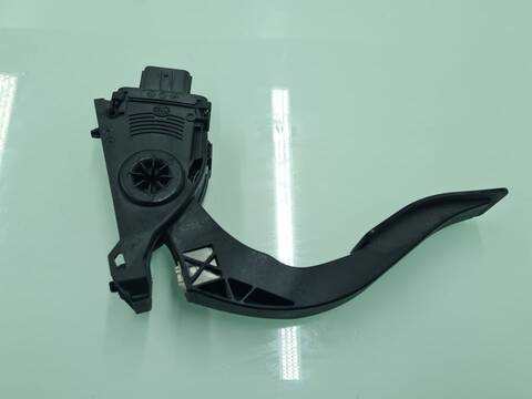 Pedal Acelerador Audi A6 2.0 TDI ULTRA BERLINA 190CV 140KW