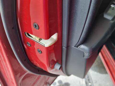 Cerradura Puerta Delantera Izquierda Mazda 6 EVOLUTION TECH 149CV 110KW