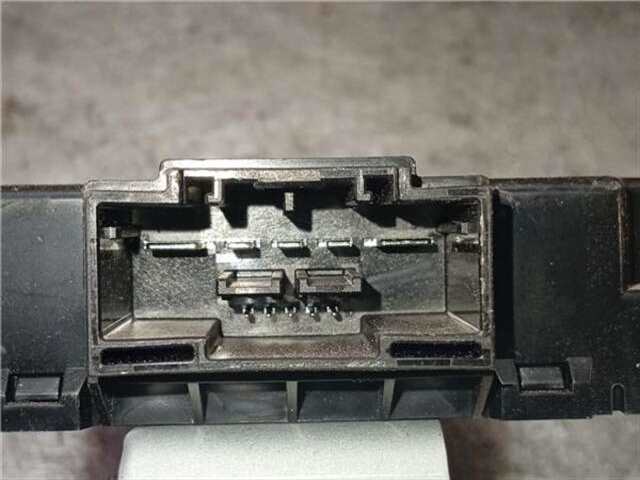 Foto 3ª: Centralita Motor ECU Ssangyong Tivoli 1.5 AMBER 4X2 [1.5 LTR. - 120 KW CAT]