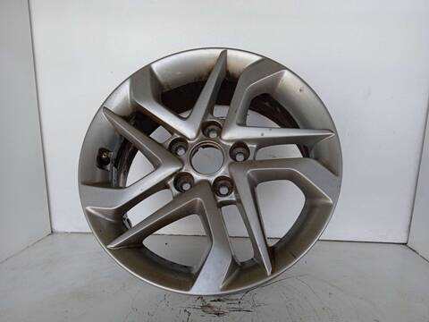 LLanta Aleacion Hyundai Tucson ESSENCE BLUEDRIVE 2WD 116CV 85KW