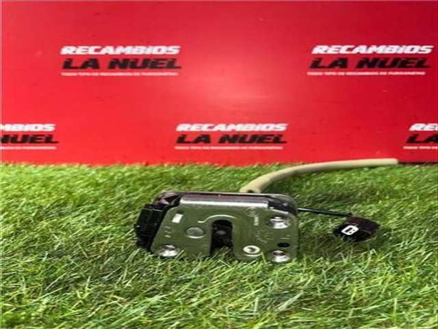 Foto 4ª: Cerradura Puerta Trasera Derecha Renault Master L2H2 HKA 3 5TDCI DIESEL CAT 150CV 110KW FURGON [M9T 716] (2021)