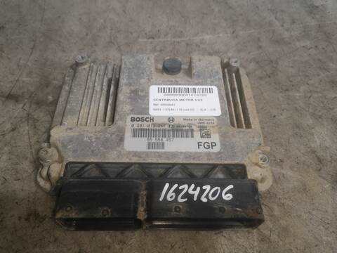 Foto 2ª: Centralita Motor ECU Saab 9-3 Z19DTH BERLINA (2005)