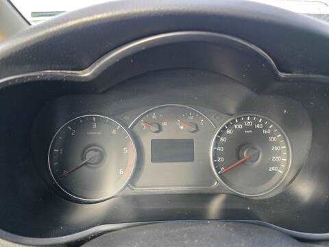 Cuadro de Instrumentos Kia Carens D4FD