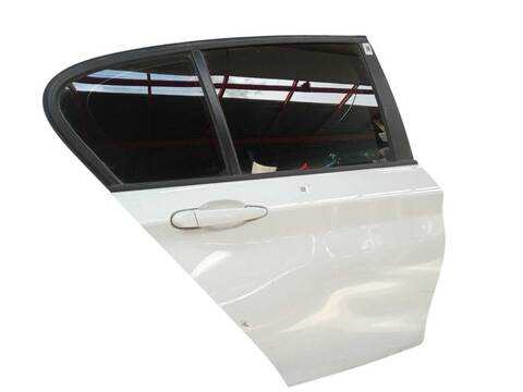 Foto 2ª: Puerta Trasera Derecha Bmw Serie 1 114 116 D (2011)