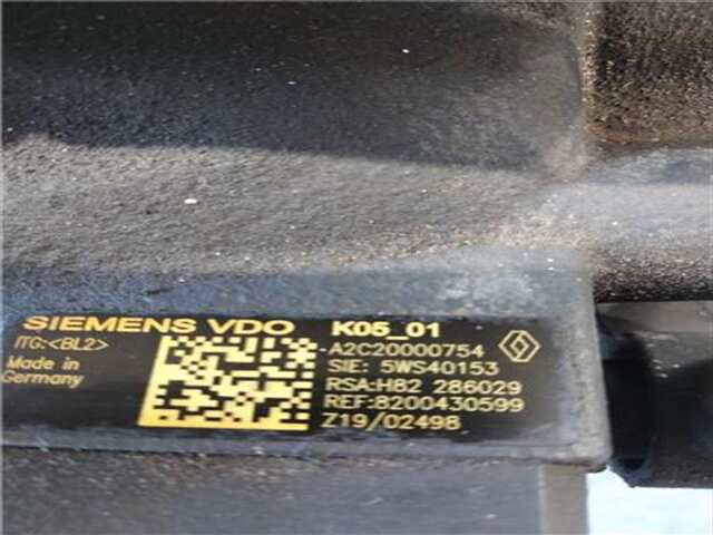 Foto 3ª: Bomba Inyeccion Renault Megane 1.5 AUTHENTIQUE [1.5 LTR. - 78 KW DCI DIESEL] II COUPE/CABRIO (2003-_) [K9K732]