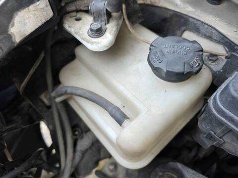 Deposito Expansion Kia Carens D4FD