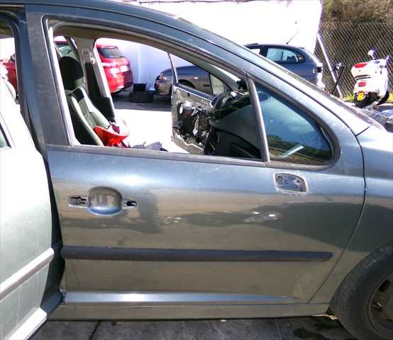 Puerta Delantera Derecha Peugeot 207 1.4 HDI 2006-2014