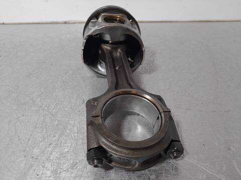 Foto 3ª: Despiece Motor Hyundai Terracan 2.9 CRDI CAT 163CV 120KW [J3] (2004)