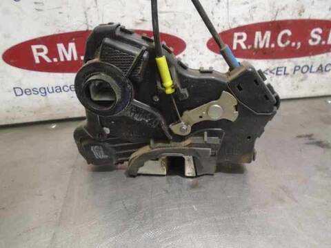 Foto 2ª: Cerradura Puerta Delantera Izquierda Toyota Avensis BERLINA 129CV 95KW (1998)