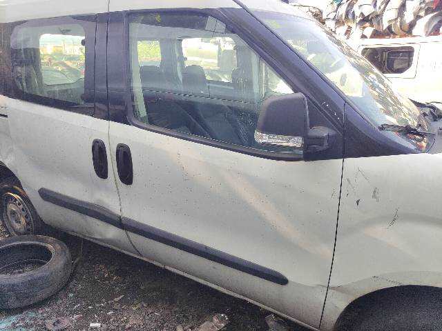 Puerta Delantera Derecha Fiat Doblo 1.3 D
