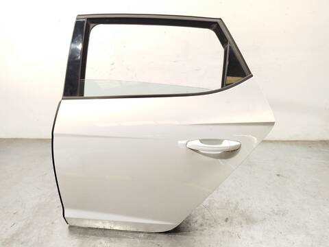 Foto 3ª: Puerta Trasera Izquierda Seat Leon 1.4 TGI 110CV 81KW [CPWA] (2018)