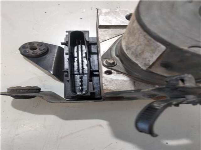 Foto 3ª: Abs Renault Scenic 1.5 ADVENTURE BY CORONEL TAPIOCCA [1.5 LTR. - 78 KW DCI DIESEL] (JM)(2003-_) [K9K P7]