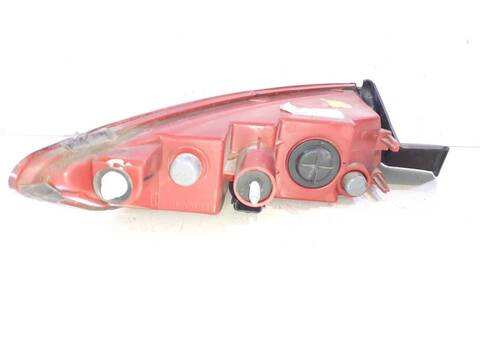 Foto 3ª: Piloto Trasero Derecho Renault Laguna BASE COUPE 150CV 110KW [M9RN7] (2008)