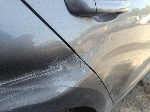 Foto 2ª: Puerta Trasera Derecha Seat Leon FR 150CV 110KW (2013)