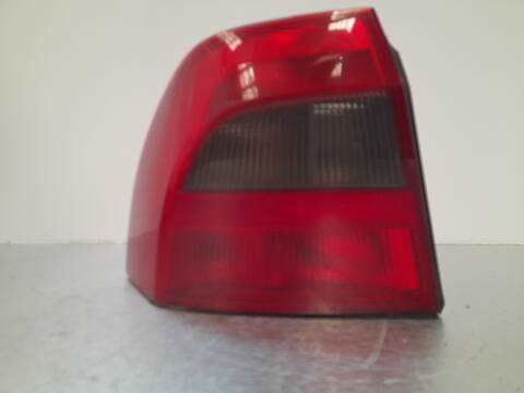 Piloto Trasero Izquierdo Opel Vectra BASICO 1999 ) BERLINA 100CV 74KW