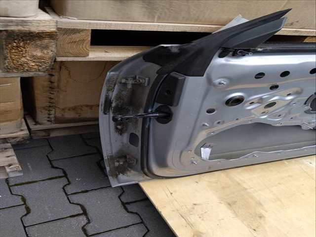 Foto 3ª: Puerta Delantera Derecha Audi Tt 184 CV 135KW [CUNA CUN] (2015)