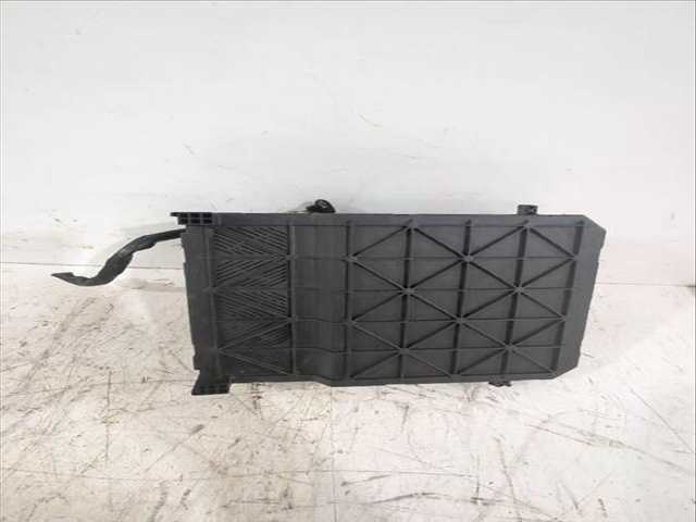 Foto 3ª: Caja Reles Fusibles Citroen C3 1.4 I 73CV [KFV (TU3A) KFV (TU3JP)] (2002)