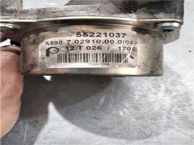 Foto 2ª: Depresor Freno Bomba Vacio Opel Combo 1.3 COMBI [1.3 LTR. - 51 KW 16V CDTI CAT (Z 13 DT - LN9)] [Z13DT]