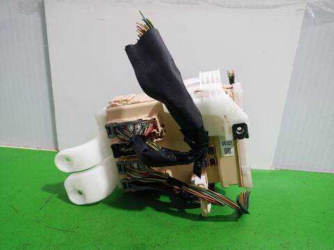 Foto 2ª: Centralita Motor ECU Toyota Auris HYBRID FEEL EDITION 136CV (2013)