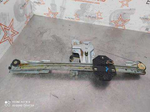 Foto 3ª: Elevalunas Eléctrico Delantero Derecho Dacia Sandero STEPWAY 90CV 66KW [K9K C6] (2014)