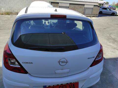 Foto 2ª: Portón Opel Corsa Z13DTJ (2008)