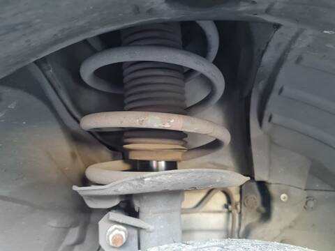 Amortiguador Delantero Derecho Nissan Qashqai ACENTA 4X4 141CV 104KW