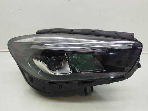 Faro Derecho Mercedes Clase T 180 131CV 96KW