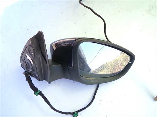 Retrovisor Derecho Volkswagen Passat 1.6 TDI 2010-2015