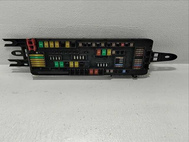 Caja Reles Fusibles Bmw Serie 3 315 2.0 TD 184CV