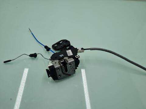 Cerradura Puerta Delantera Izquierda Mercedes Clase A 140 A 45 AMG 4-MATIC 176.052) 381CV 280KW