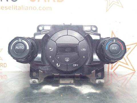 Mando Calefacción A. A. Ford Fiesta TITANIUM 95CV 70KW