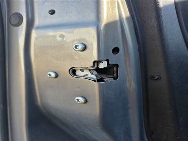 Cerradura Puerta Delantera Izquierda Opel Corsa EXCELLENCE 90CV 66KW