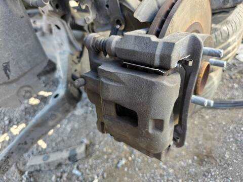 Pinza Freno Delantera Izquierdo Mazda 2 P5 BERLINA