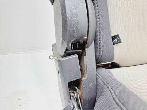 Foto 3ª: Asientos Traseros Dodge Journey G SE [BWD] (2009)