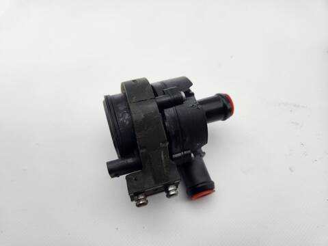 Foto 2ª: Bomba de Agua Seat Ibiza FR 105CV 77KW [CUTA] (2016)