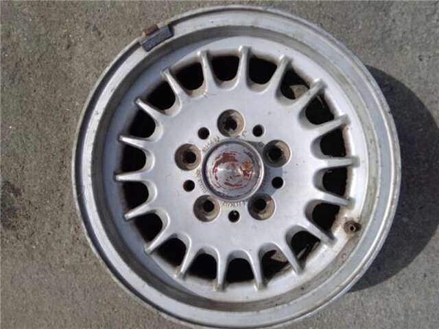 Foto 2ª: LLanta Chapa Bmw Serie 3 315 