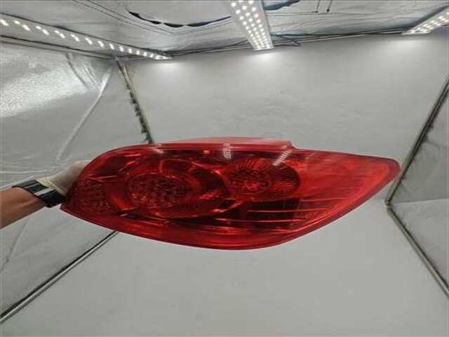 Foto 2ª: Piloto Trasero Derecho Peugeot 307 1.6 X-LINE [1.6 LTR. - 66 KW 16V HDI]