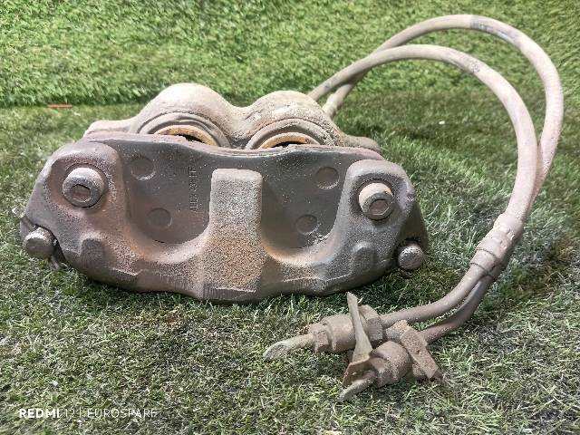Foto 4ª: Pinza Freno Delantera Izquierdo Nissan Trade 3.0 TD 100 [BD30T] (1999)