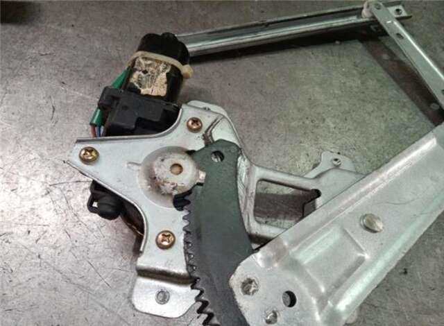 Foto 2ª: Elevalunas Eléctrico Delantero Derecho Daewoo Matiz 0.8 [F8CV]