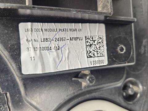 Foto 3ª: Tapizados Cartoneras Land Rover Defender D250 MHEV 4X4 249CV 183KW [DT306] (2022)