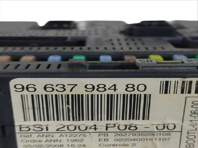 Foto 3ª: Caja Reles Fusibles Citroen C4 1.6 HDI (2004)